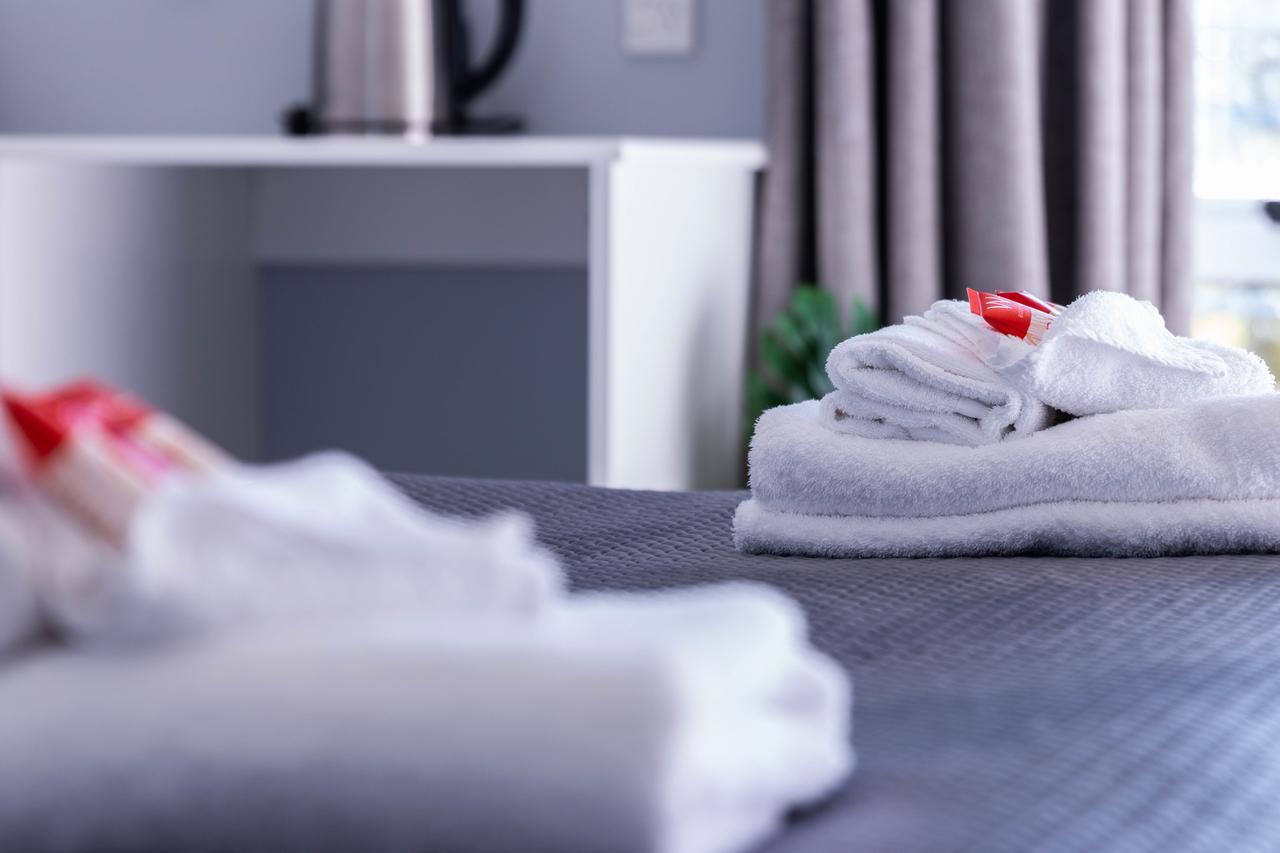 Waihi Beach Hotel Экстерьер фото